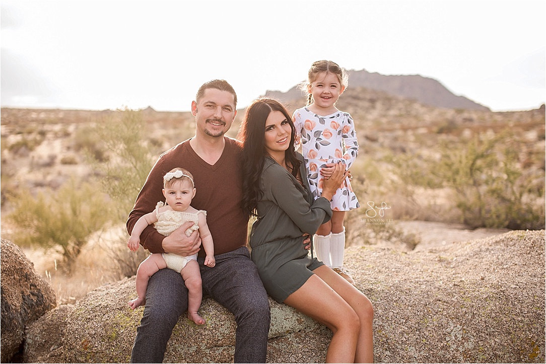 Read more about the article Scottsdale Family Photography | Daschievici Family